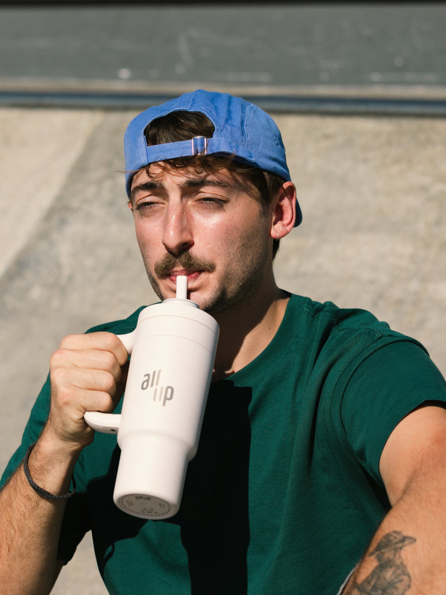 air up® Tumbler with Handle 890 ml Creamy White
